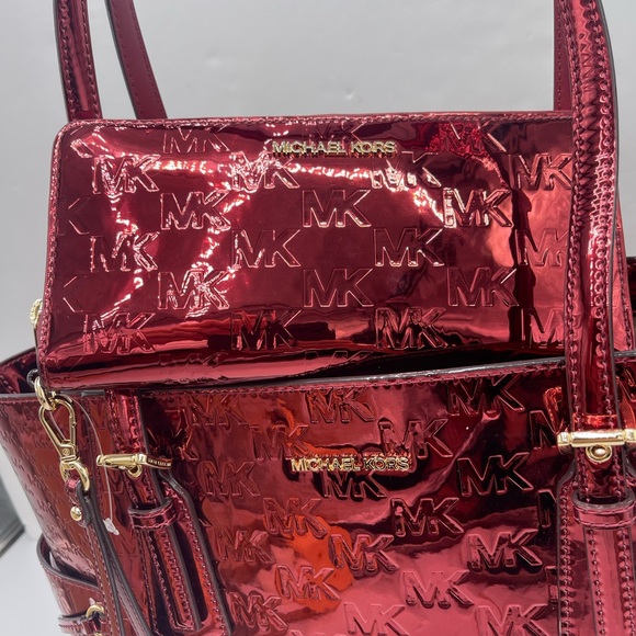 MICHAEL KORS Voyager Lg Metallic Logo Debossed EW  Tote & Jet Set Lg Logo Wallet - Picture 10 of 16